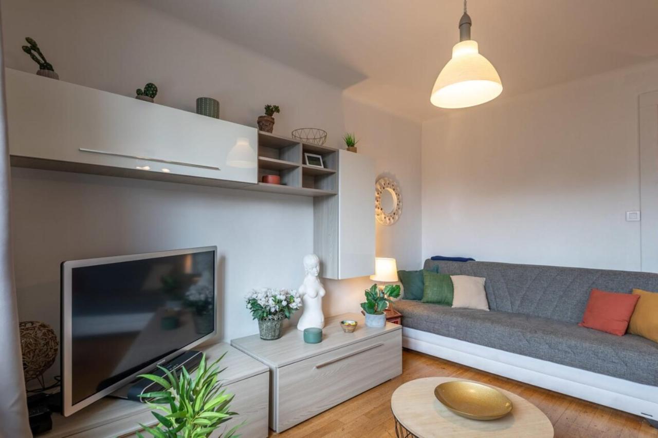 Ferienwohnung Petit Port Furnished Flat Annecy Exterior foto